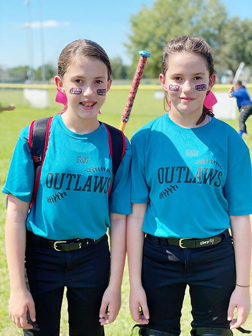 Twins Chloe and Lily Have Undefeated Season